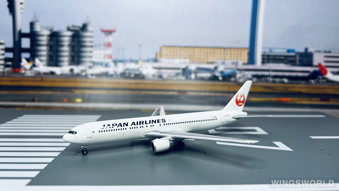 Phoenix 1:400 PH10500 Japan Airlines 日本航空 Boeing 767-300 JA654J