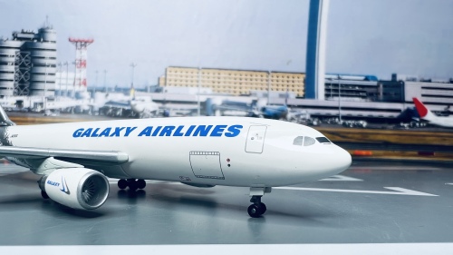 美品 レアGalaxy Airlines A300-600R 1/400 模型 1/400 A300-600R ギャラクシー 佐川急便 JA01GX ［55906
