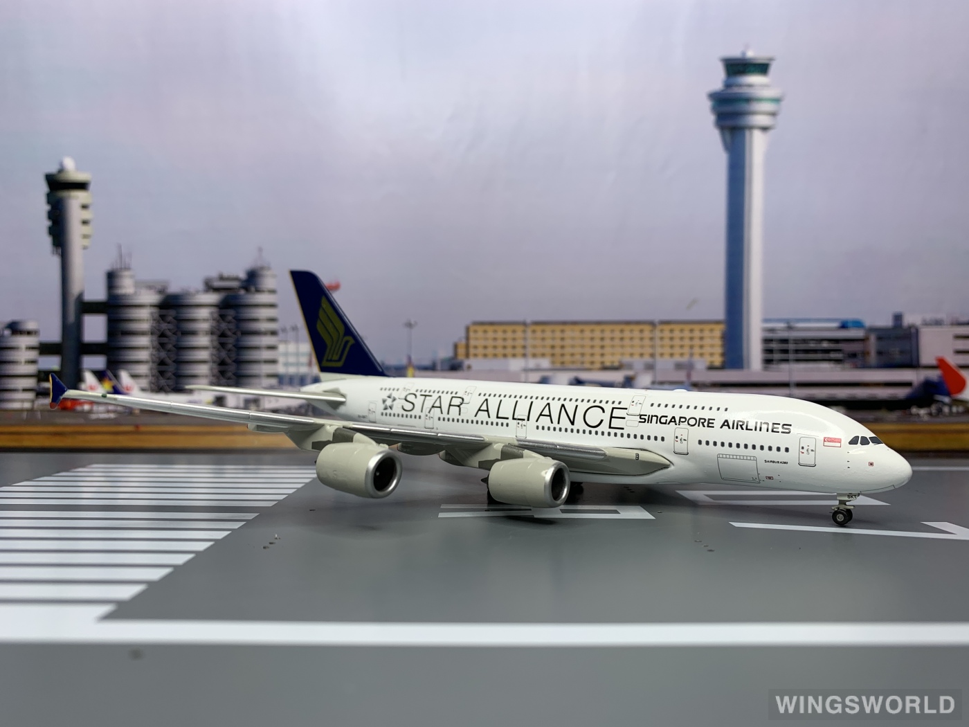 JC Wings 1:400 JC4105 Singapore Airlines 新加坡航空 Airbus A380-800 9V-SKT