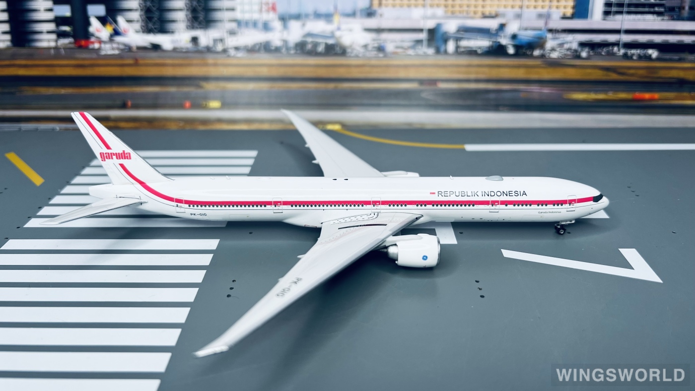 Phoenix 1:400 PH11646 Garuda Indonesia 印度尼西亚鹰航 Boeing 777-300ER PK-GIG