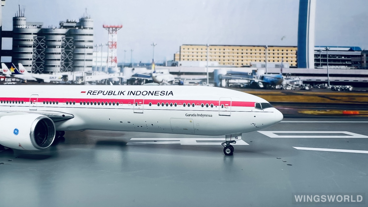 Phoenix 1:400 PH11646 Garuda Indonesia 印度尼西亚鹰航 Boeing 777-300ER PK-GIG