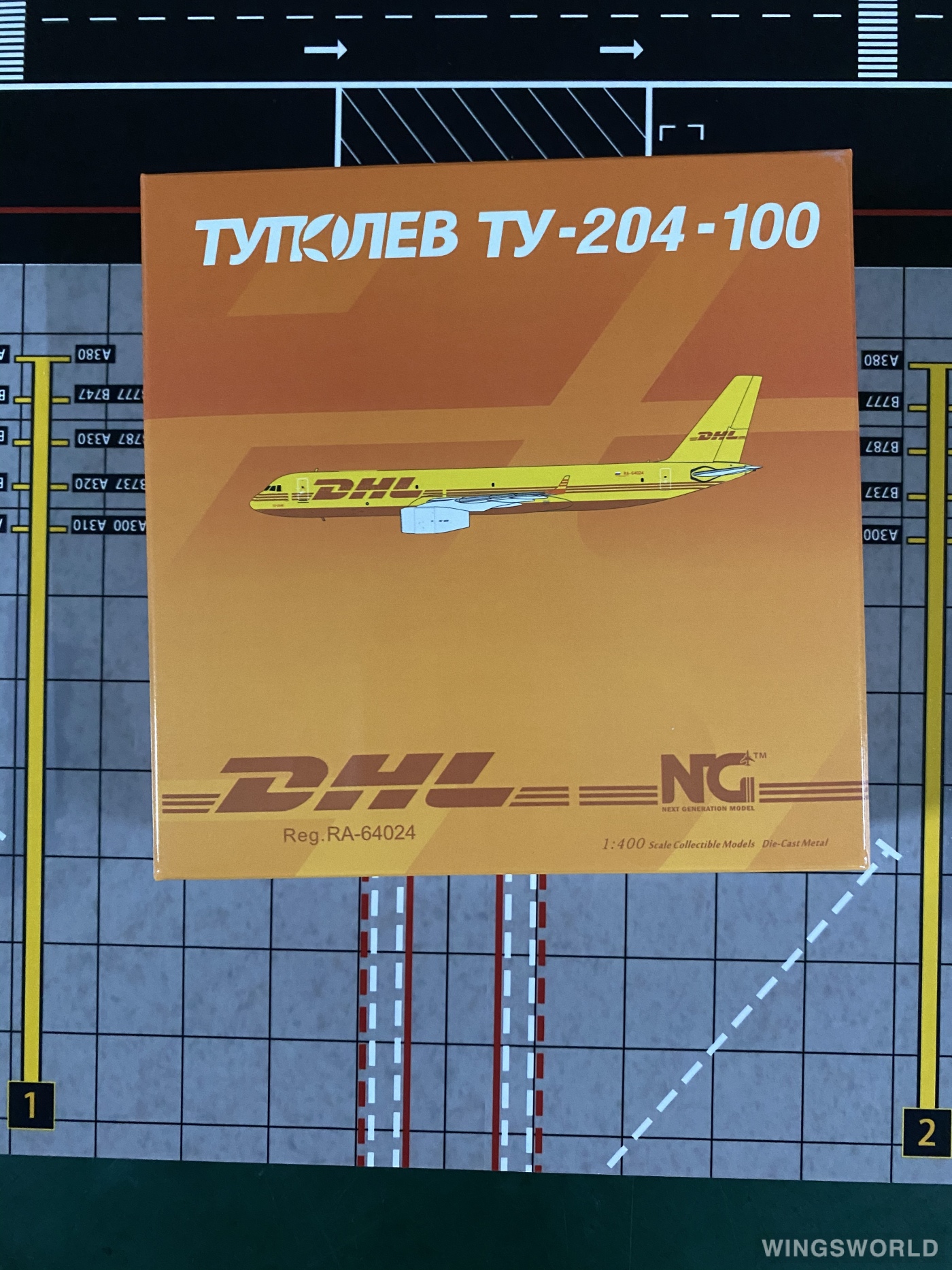 NGmodels 1:400 NG40005 DHL 敦豪 Tupolev Tu-204 RA64024