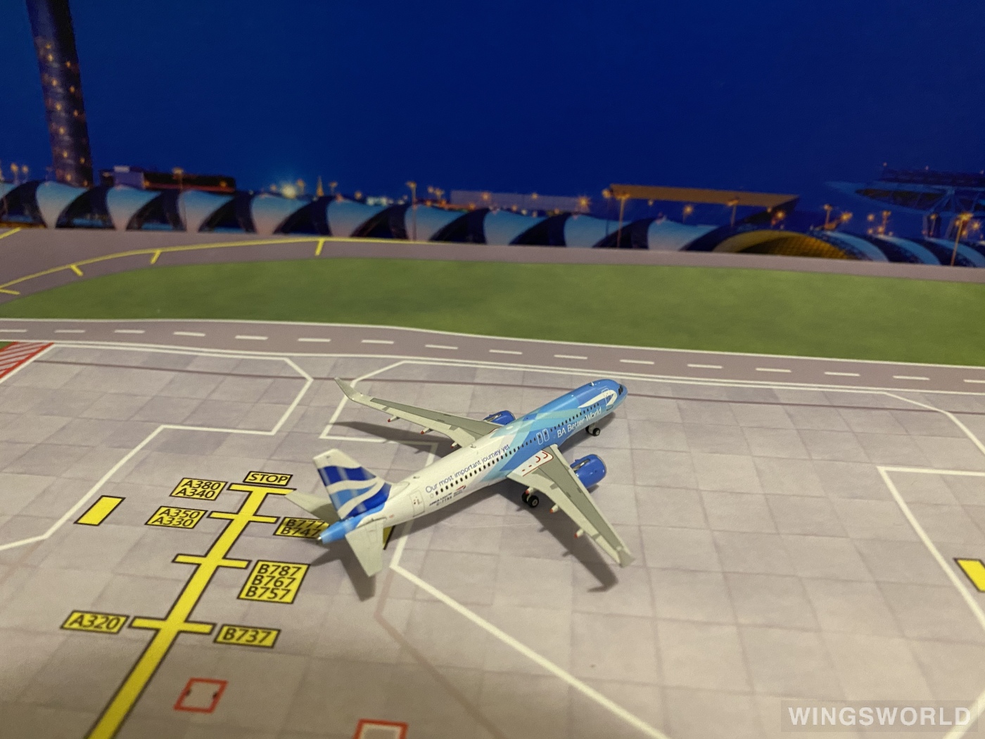 Phoenix 1:400 PH04415 British Airways 英国航空 Airbus A320neo G-TTNA