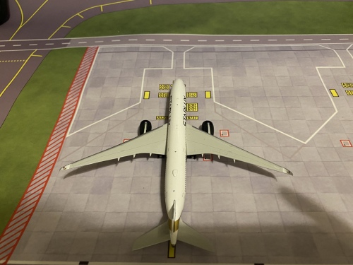 Phoenix 1:400 Airbus A350-900 Starlux Airlines 星宇航空 Phoenix 1:400 Airbus A350-900 Starlux Airlines 星宇航空