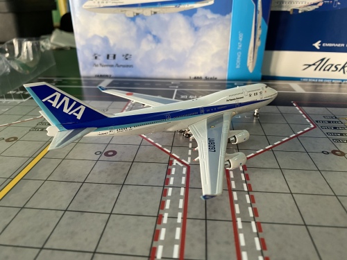 Phoenix 1:400 Boeing 747-400 ANA 全日空PH04372 JA8097 的相册- 飞机