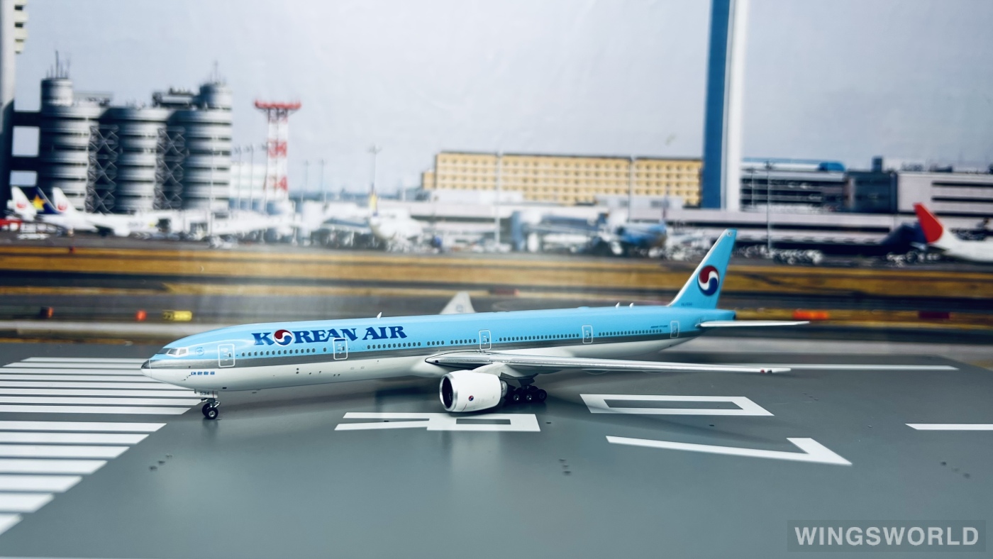 Phoenix 1:400 PH04152 Korean Air 大韩航空 Boeing 777-300 HL7534