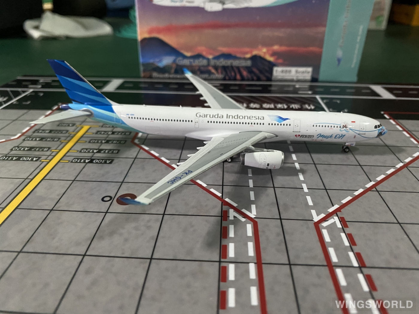 Phoenix 1:400 PH11668 Garuda Indonesia 印度尼西亚鹰航 Airbus A330-300 PK-GHC