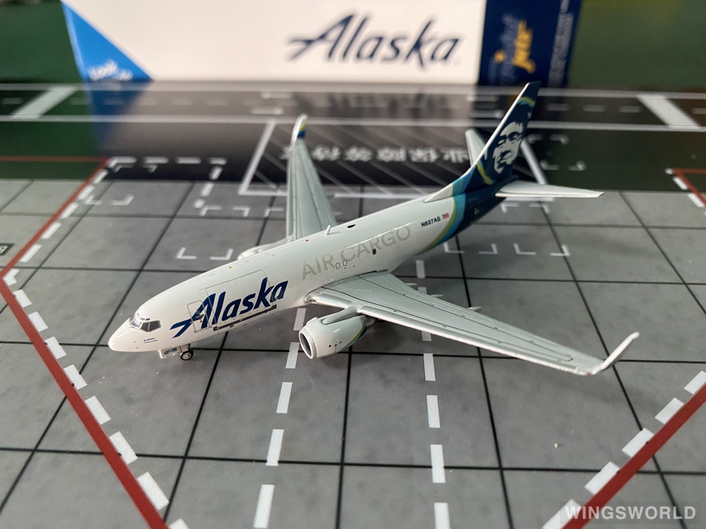 Geminijets 1:400 GJASA2028 Alaska Airlines 阿拉斯加航空 Boeing 737-700 N627AS