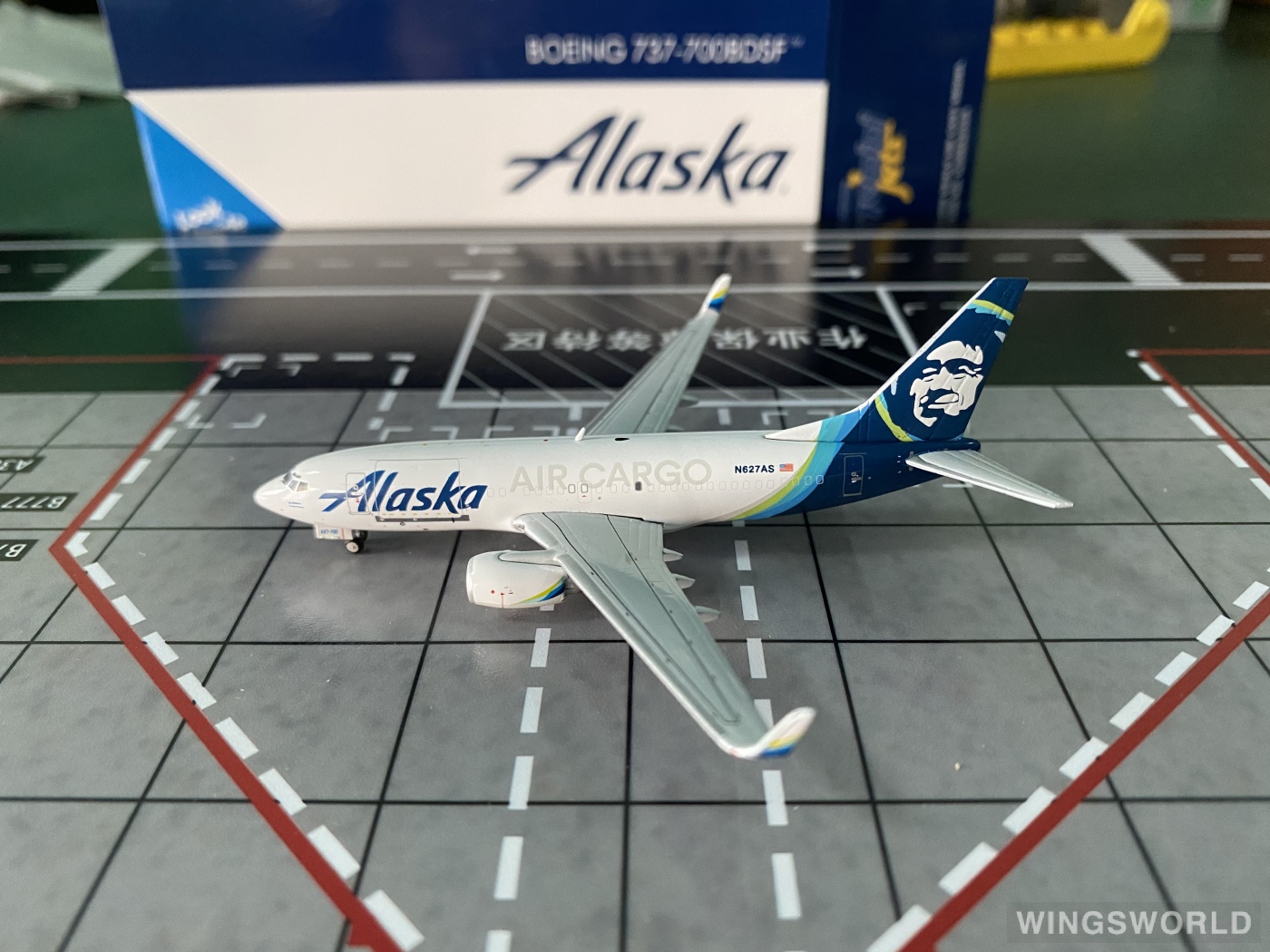 Geminijets 1:400 GJASA2028 Alaska Airlines 阿拉斯加航空 Boeing 737-700 N627AS