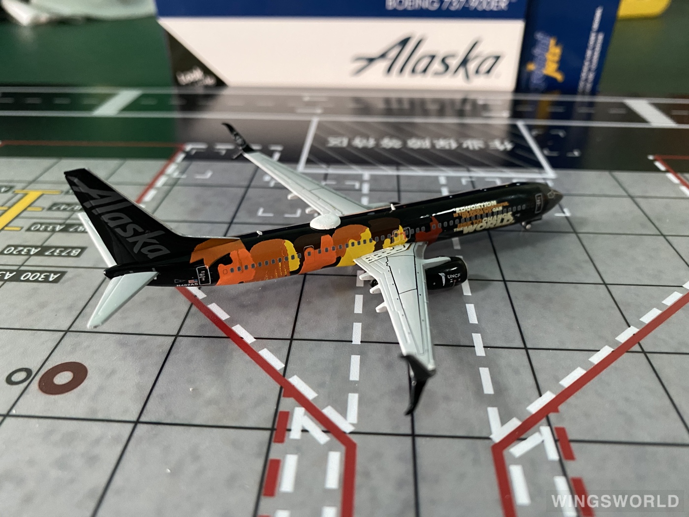 Geminijets 1:400 GJASA2026 Alaska Airlines 阿拉斯加航空 Boeing 737-900ER N492AS