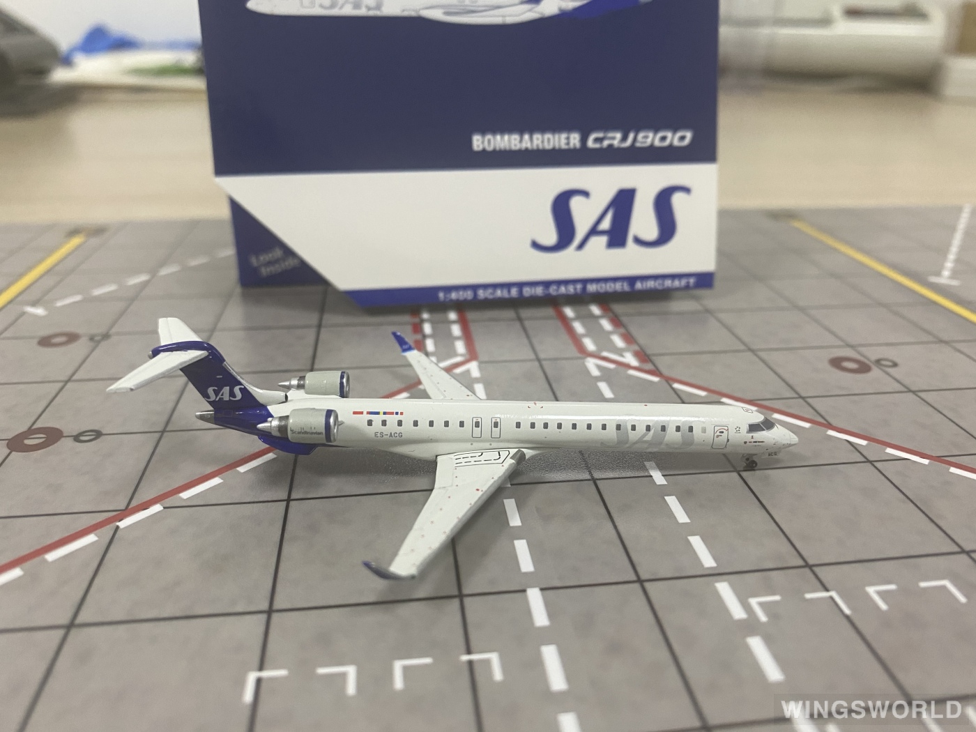 Geminijets 1:400 GJSAS1979 SAS 北欧航空 Bombardier CRJ900 ES-ACG