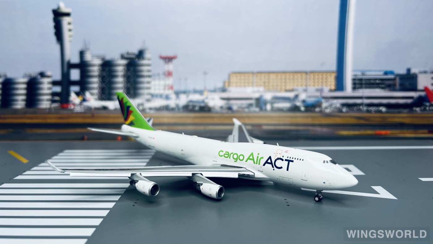 JC Wings 1:400 LH4245A ACT Airlines Boeing 747-400 TC-ACG