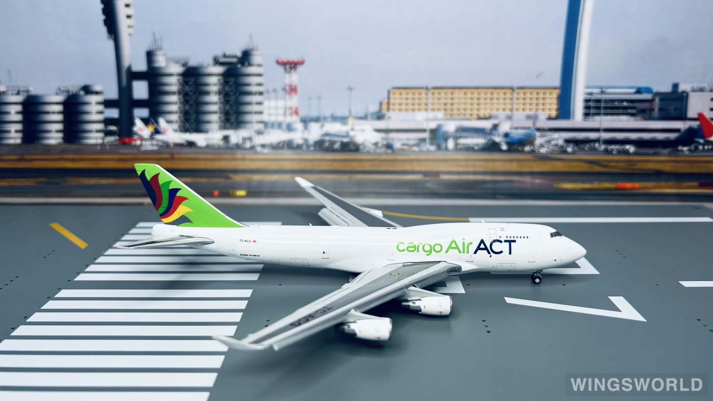 JC Wings 1:400 LH4245A ACT Airlines Boeing 747-400 TC-ACG