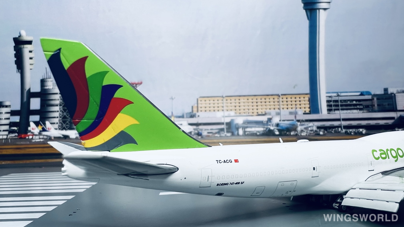 JC Wings 1:400 LH4245A ACT Airlines Boeing 747-400 TC-ACG