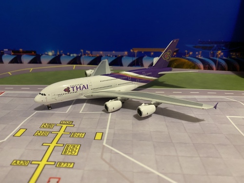 1/400 Phoenix タイ航空A380 Phoenix Models 1:400 Thai Airways Airbus A380 - YouTube