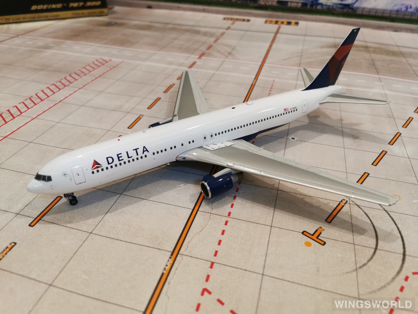 Geminijets 1:200 G2DAL144 Delta Air Lines 达美航空 Boeing 767-300 N135DL