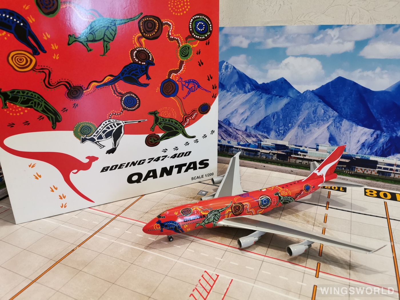 JC Wings 1:200 XX2923 Qantas 澳洲航空 Boeing 747-400 VH-OEJ