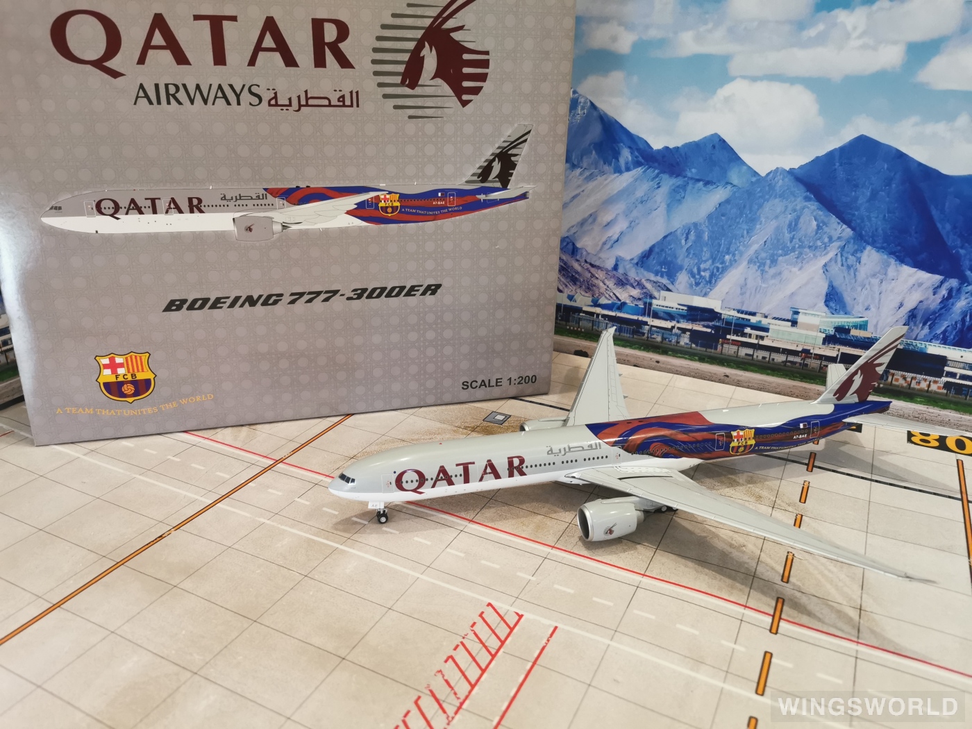 JC Wings 1:200 XX2757 Qatar 卡塔尔航空 Boeing 777-300ER A7-BAE