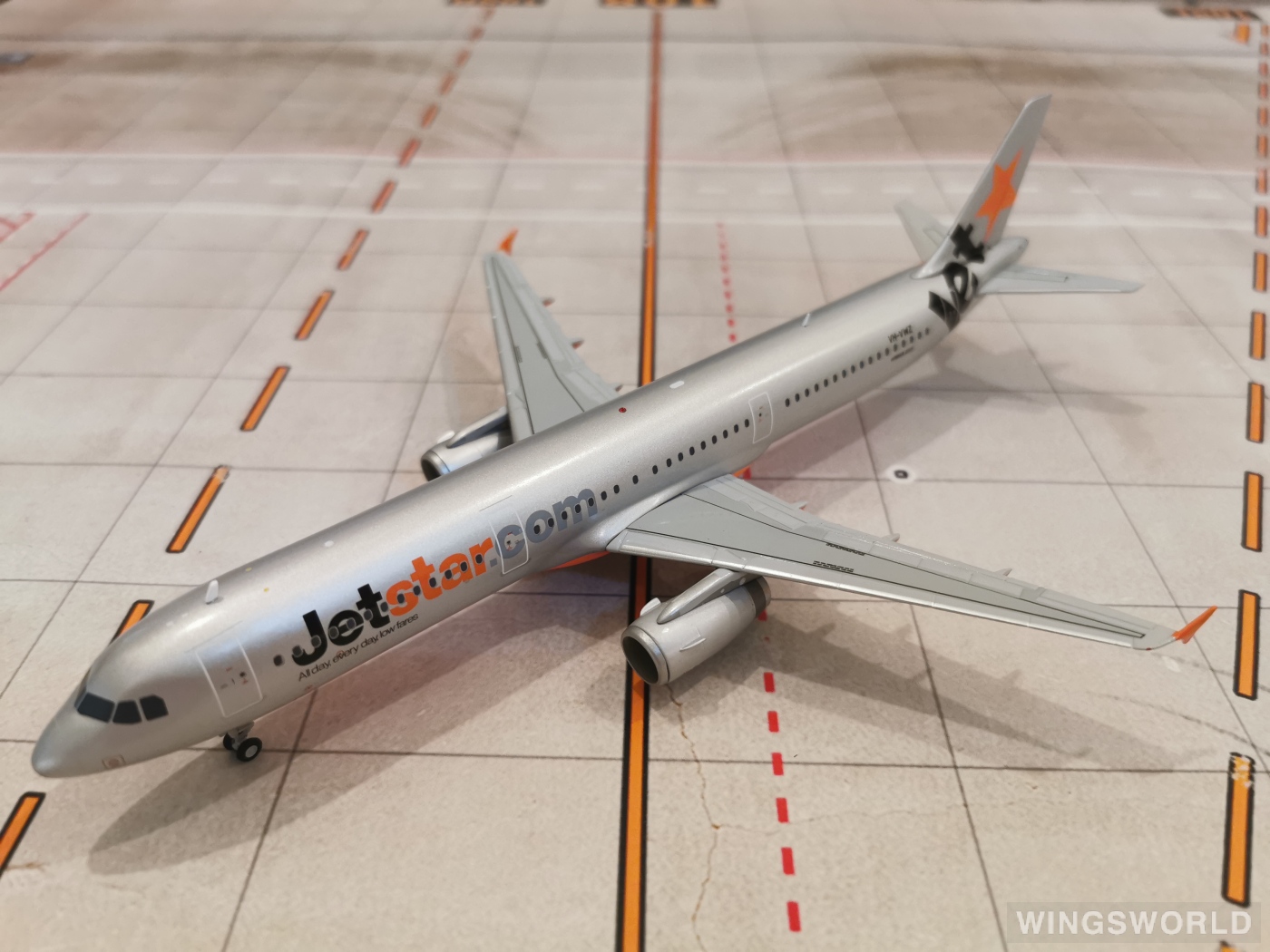 JC Wings 1:200 LH2070 Jetstar 捷星航空 Airbus A321 VH-VWZ