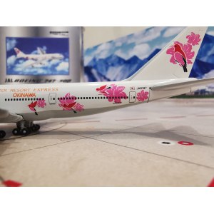Japan Airlines 日本航空 Boeing 747-300 JA8187 Super Resort Express Okinawa Reso'cha GJJAL008 Geminijets 1:400