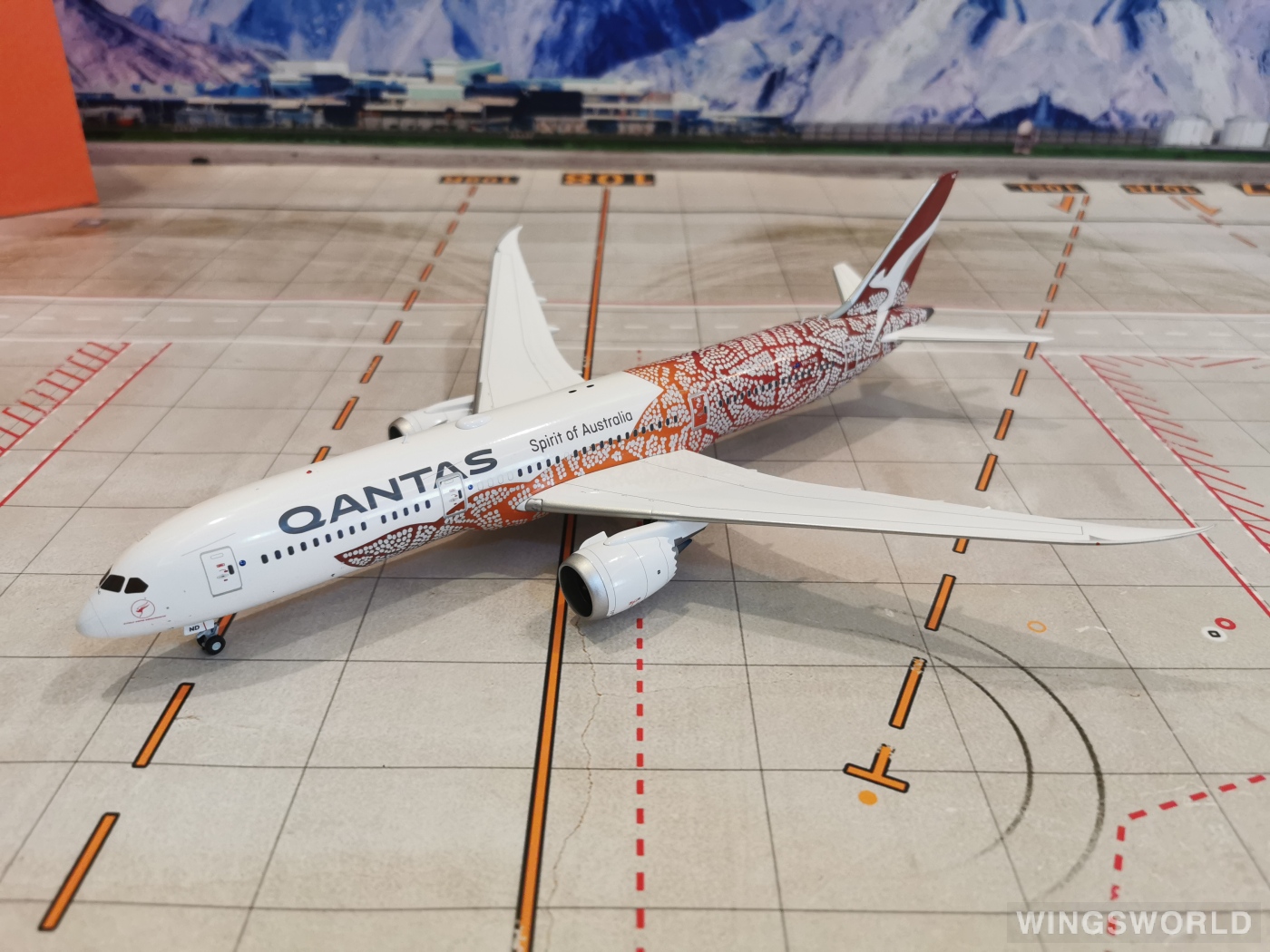 JC Wings 1:200 Boeing 787-9 Qantas 澳洲航空EW2789001 VH-ZND