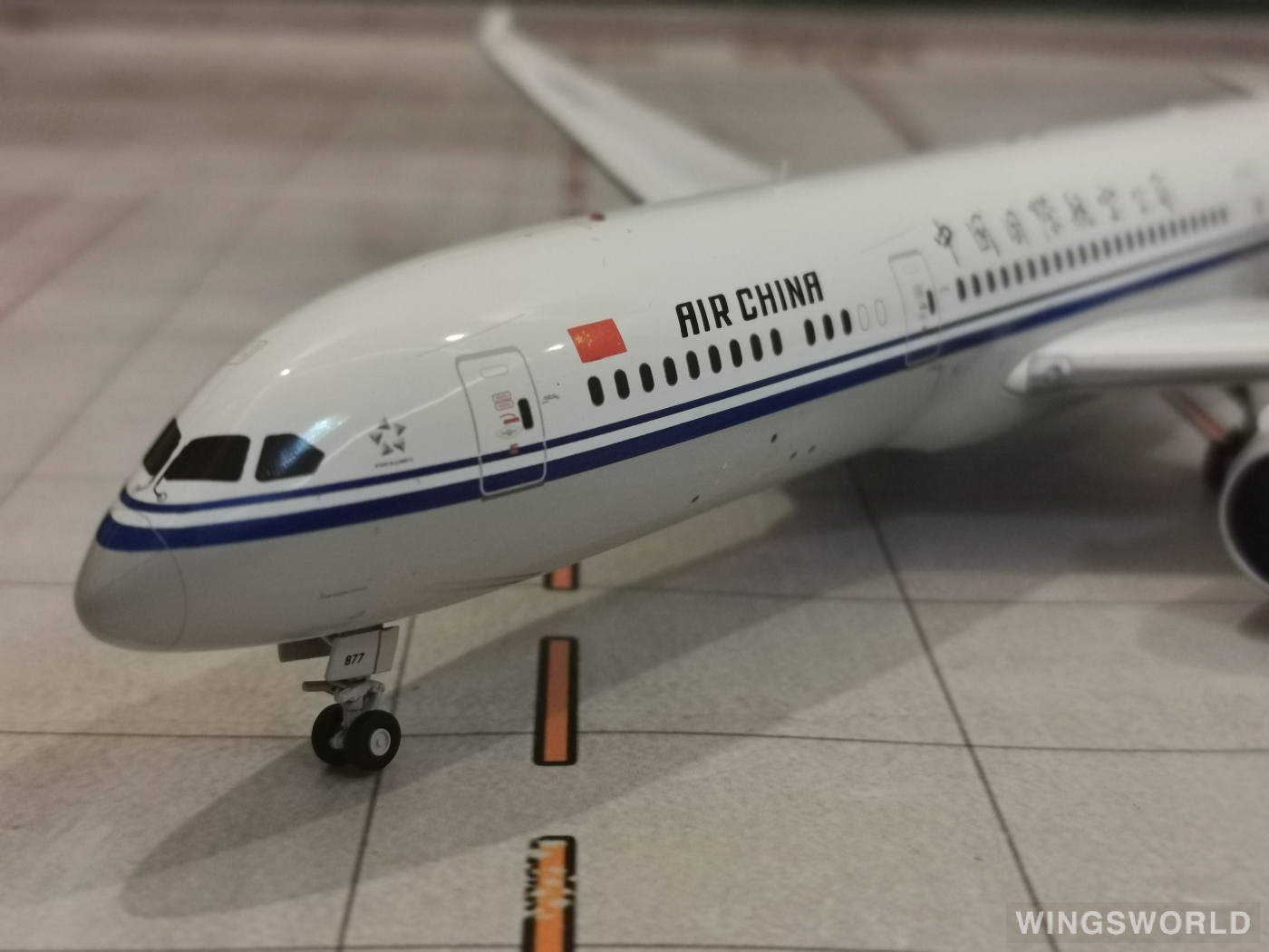 JC Wings 1:200 LH2013 Air China 中国国际航空 Boeing 787-9 B-7877