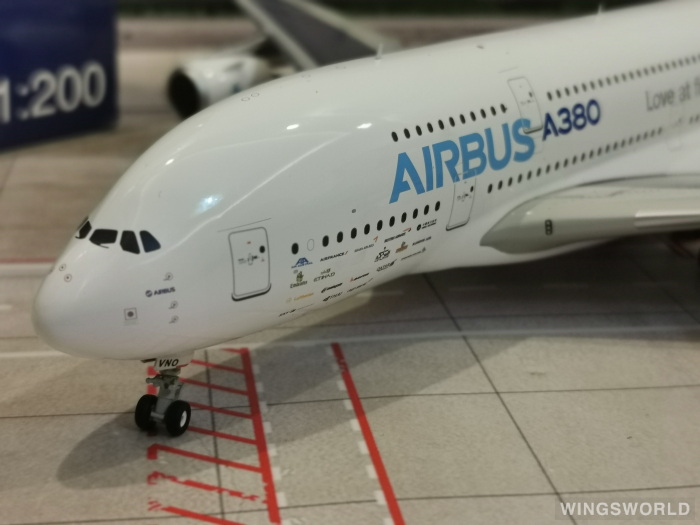 JC Wings 1:200 XX2988 Airbus 空中客车 Airbus A380-800 F-WWDD