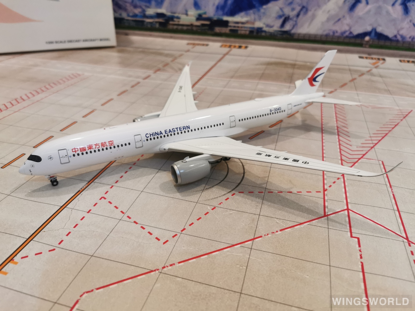 JC Wings 1:200 XX2246 China Eastern 中国东方航空 Airbus A350-900 B-304D