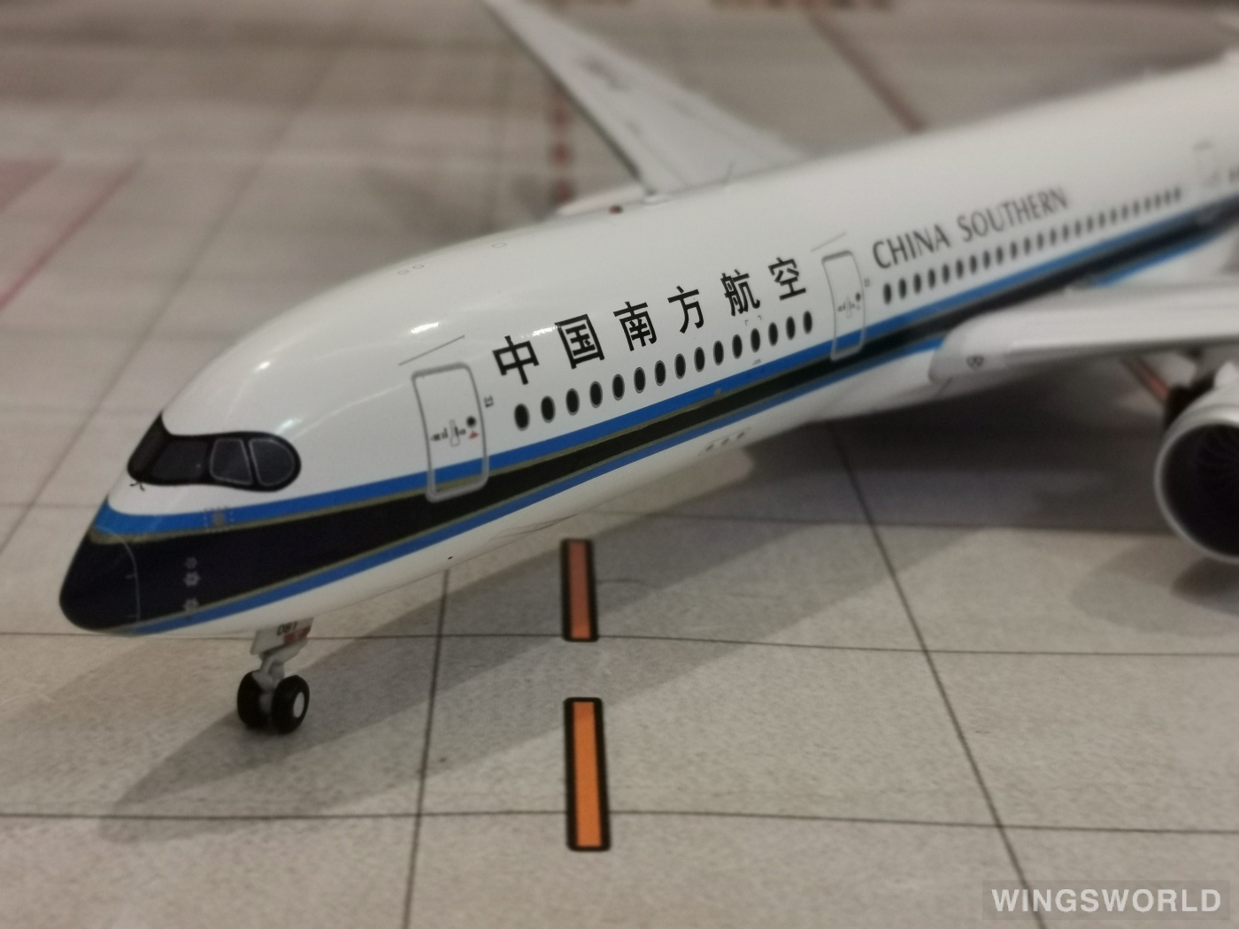 JC Wings 1:200 Airbus A350-900 China Southern 中国南方航空XX2300 B 