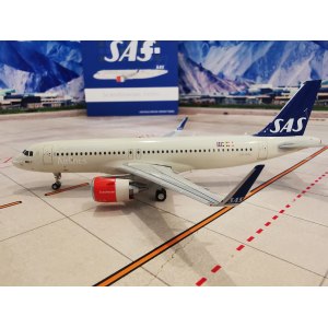 SAS 北欧航空 Airbus A320 LN-RGL  XX2171 JC Wings 1:200
