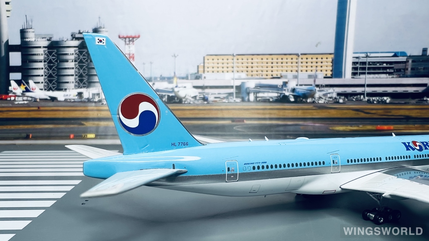 Phoenix 1:400 PH04406 Korean Air 大韩航空 Boeing 777-200 HL7766