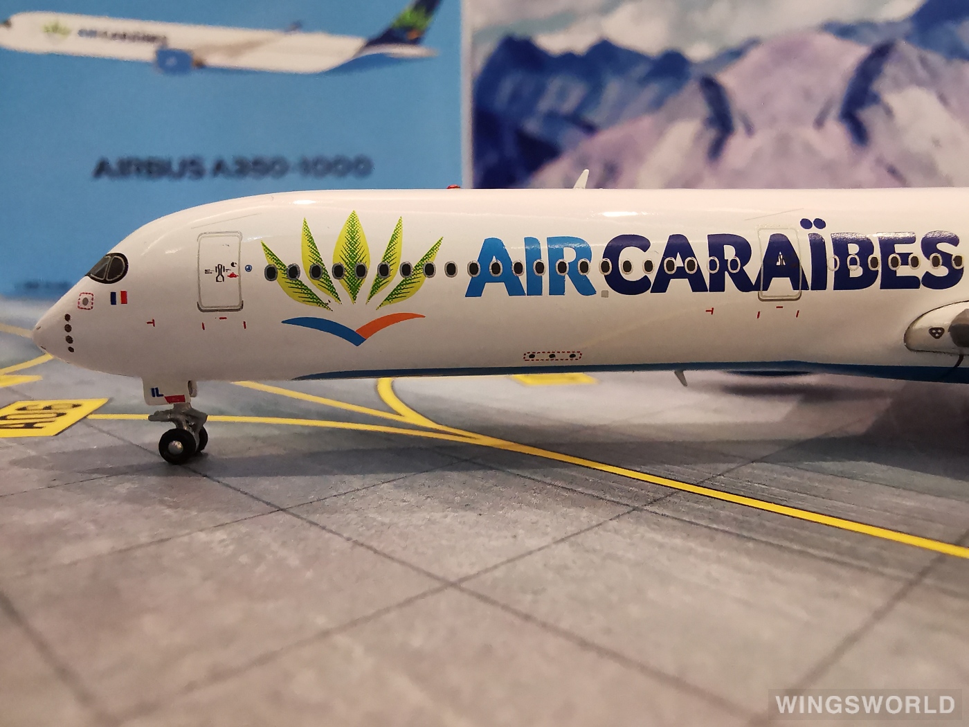 Aviation400 1:400 AV4062 Air Caraibes 加勒比航空 Airbus A350-1000 F-HMIL