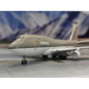 Asiana 韩亚航空 Boeing 747-400 HL7428 1990s colors. BB4-2005-012 Big Bird 1:400