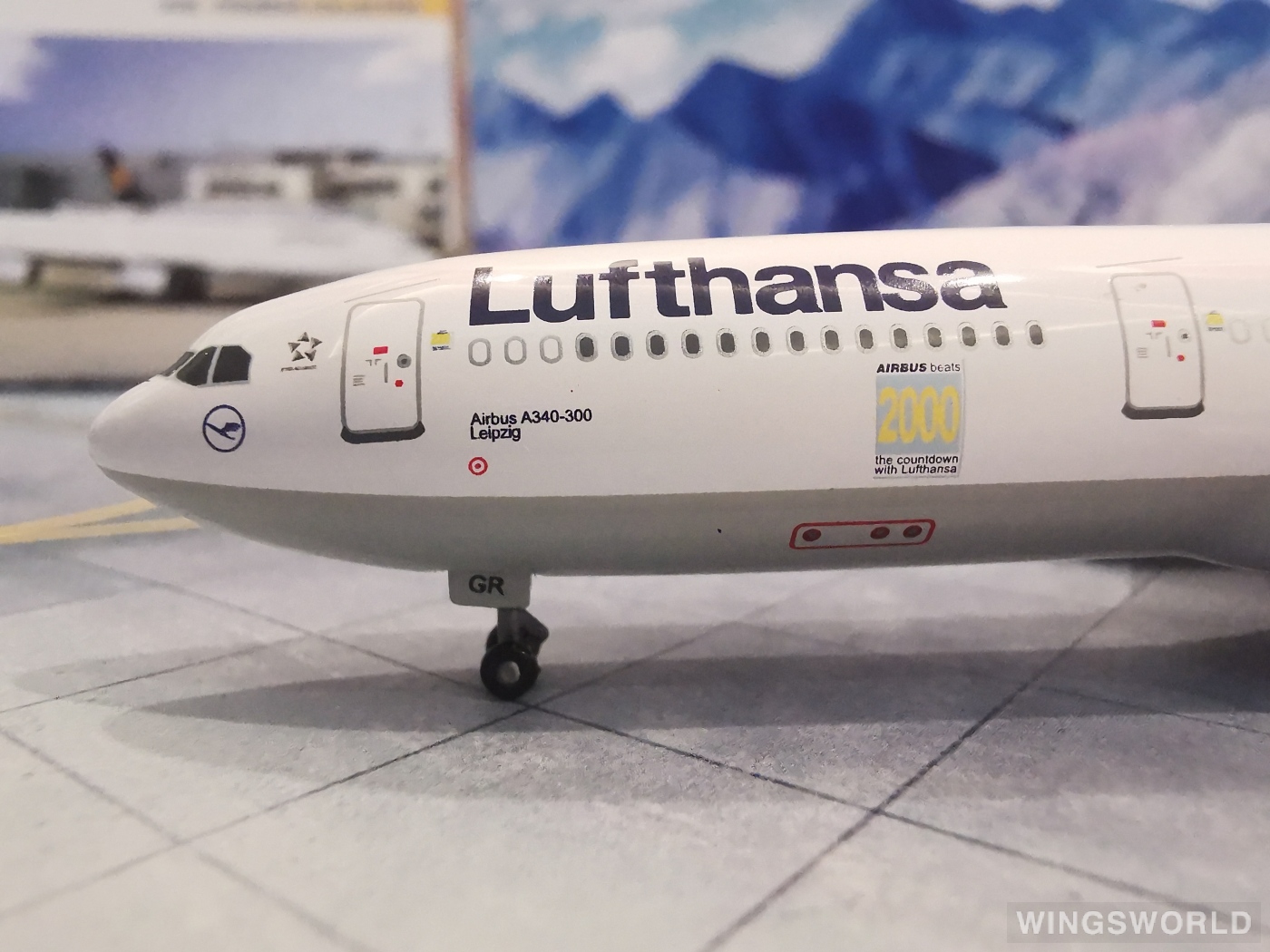 Dragon Models 1:400 55016C Lufthansa 汉莎航空 Airbus A340-300 D-AIGR