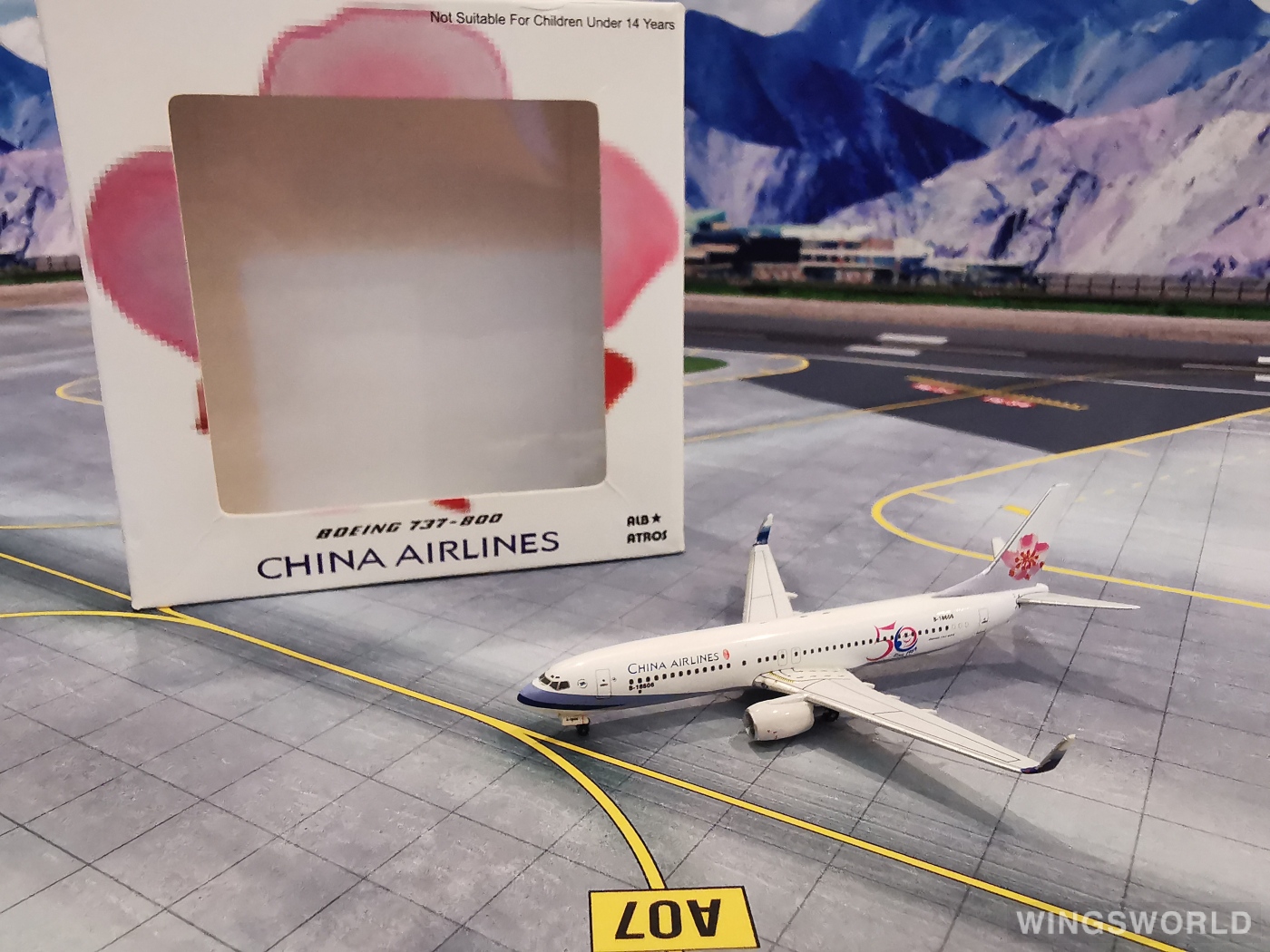 アルバトロス 1/200 CHINA AIRLINES B737-800 完成品 アルバトロス 1