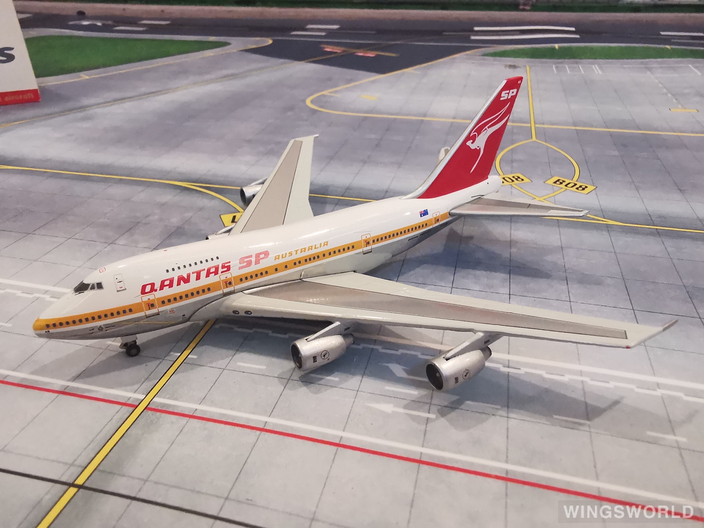 Geminijets 1:400 GJQFA925 Qantas 澳洲航空 Boeing 747SP VH-EAB