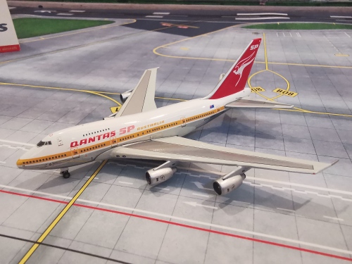 Qantas 澳洲航空 Boeing 747SP VH-EAB  GJQFA925 Geminijets 1:400