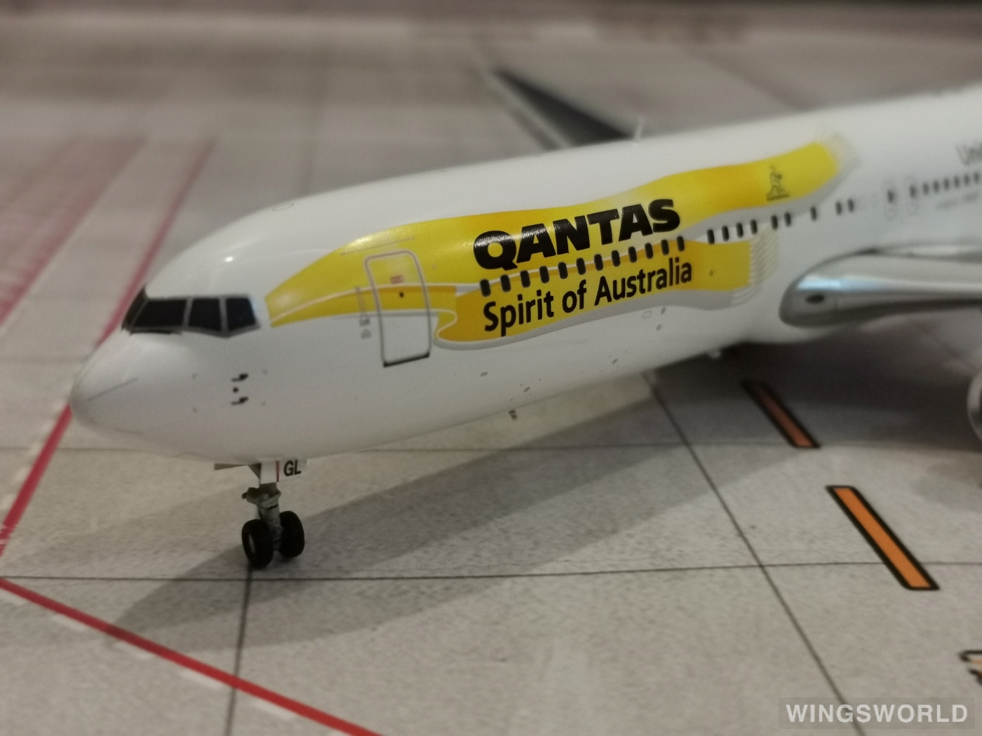 JC Wings 1:200 XX2987 Qantas 澳洲航空 Boeing 767-300 VH-OGL