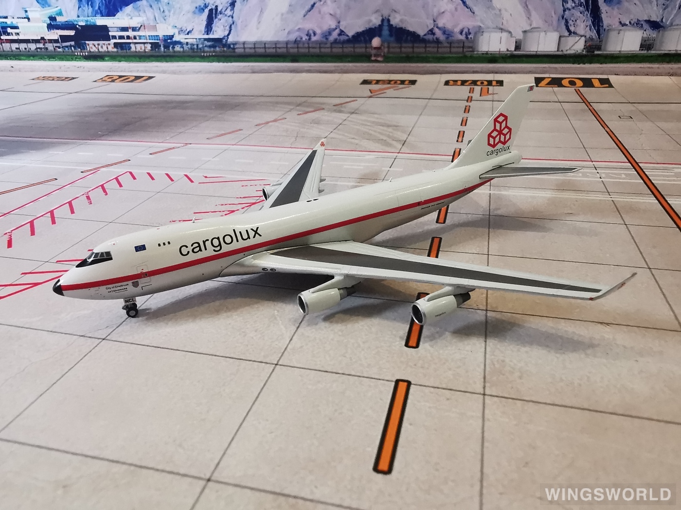 Geminijets 1:400 GJCLX1947 Cargolux 卢森堡货运航空 Boeing 747-400 LX-NCL