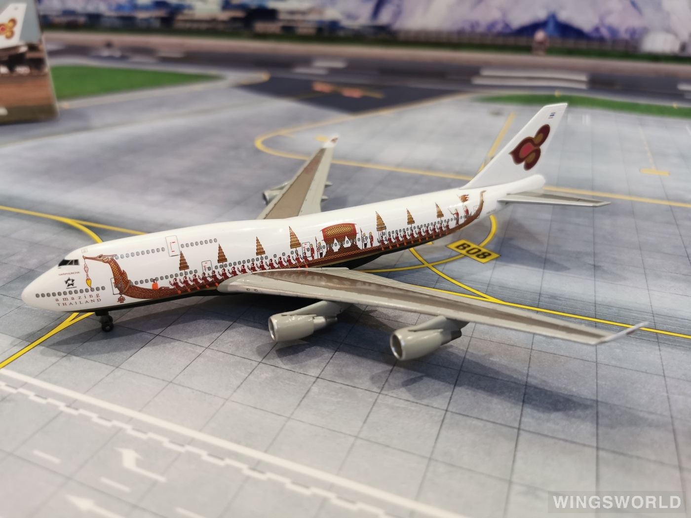 Dragon Models 1:400 55133 Thai Airways 泰国国际航空 Boeing 747-400 HS-TGJ