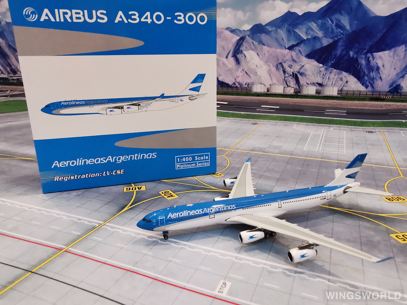 Phoenix 1:400 PH10956 Aerolíneas Argentinas 阿根廷航空 Airbus A340-300 LC-CSE