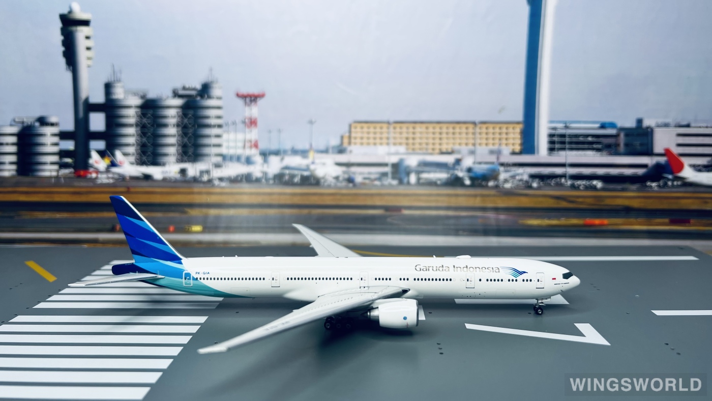 Phoenix 1:400 PH10791 Garuda Indonesia 印度尼西亚鹰航 Boeing 777-300 PK-GIA