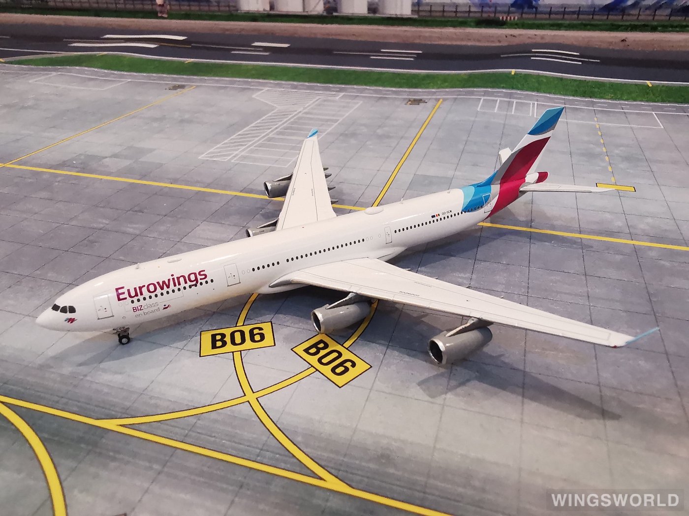 JC Wings 1:400 XX4423 Eurowings 欧洲之翼航空 Airbus A340-300 OO-SCW