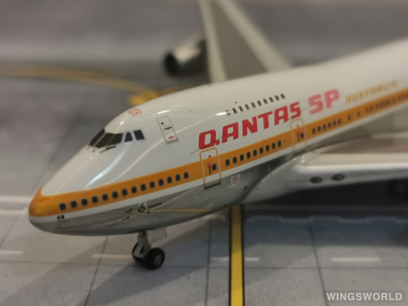 Geminijets 1:400 GJQFA925 Qantas 澳洲航空 Boeing 747SP VH-EAB