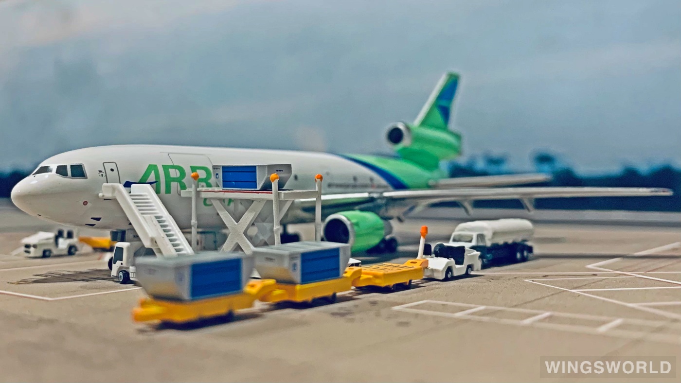 Geminijets 1:400 GJAPW745 Arrow Air McDonnell Douglas DC-10 N524MD