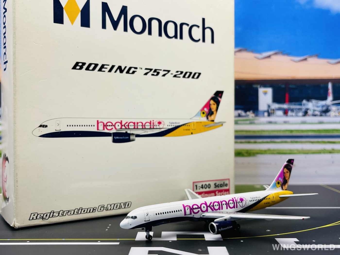Phoenix 1:400 PH10184 Monarch Airlines 君主航空 Boeing 757-200 G-MOND
