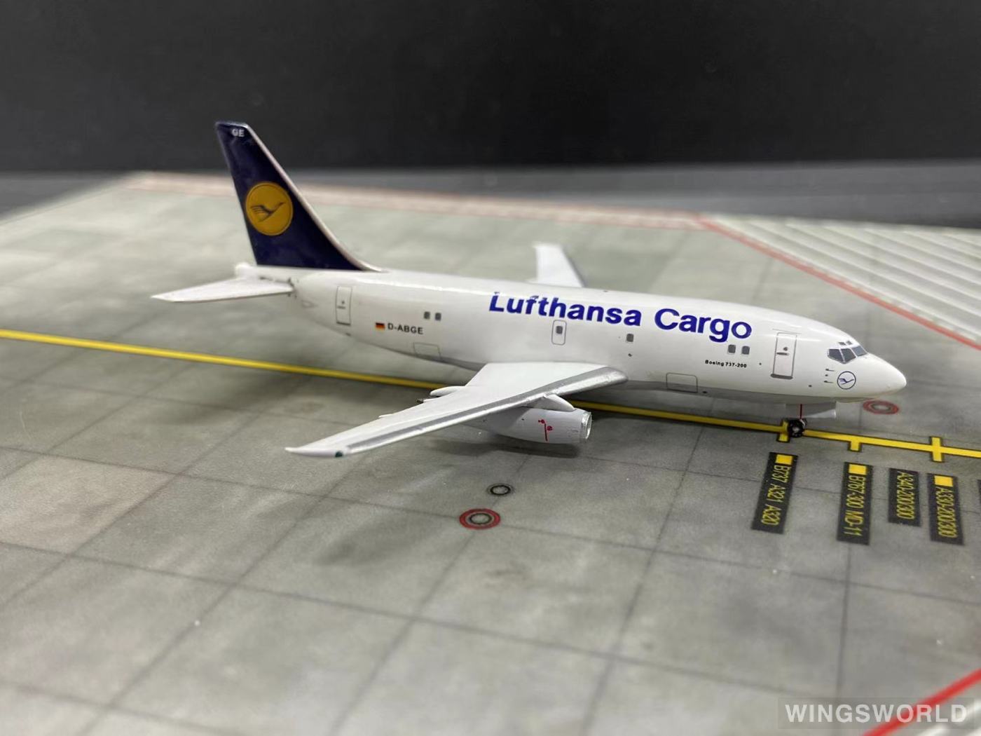 AeroClassics 1:400 AC411047 Lufthansa 汉莎航空 Boeing 737-200 D-ABGE
