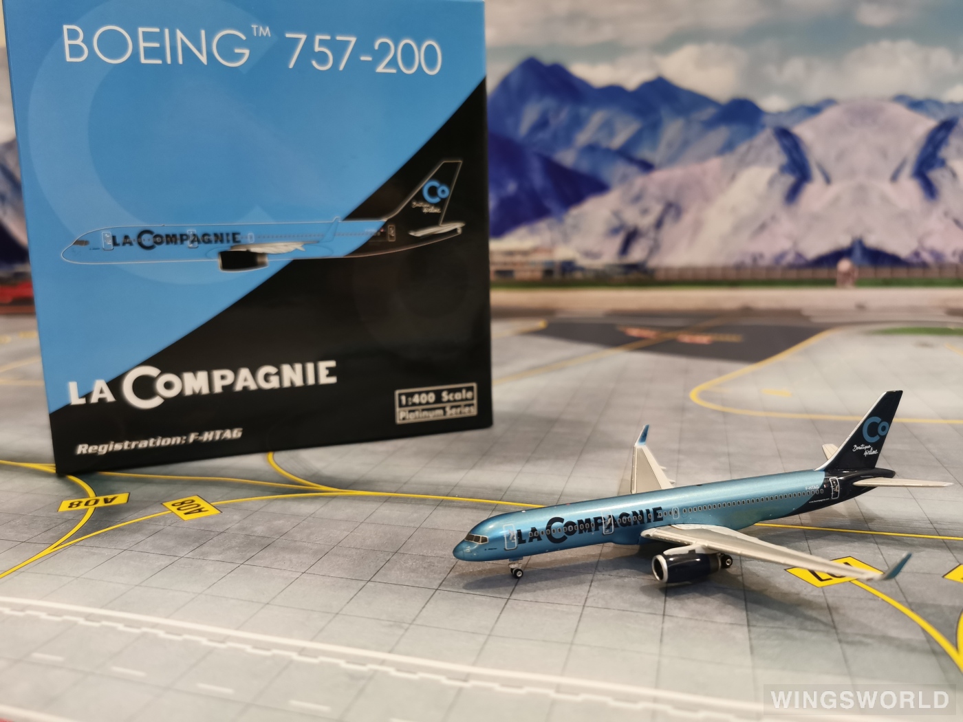 Phoenix 1:400 PH11104 La Compagnie Boeing 757-200 F-HTAG