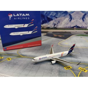 LATAM 南美航空集团 Boeing 767-300 PT-MSY  XX4244 JC Wings 1:400