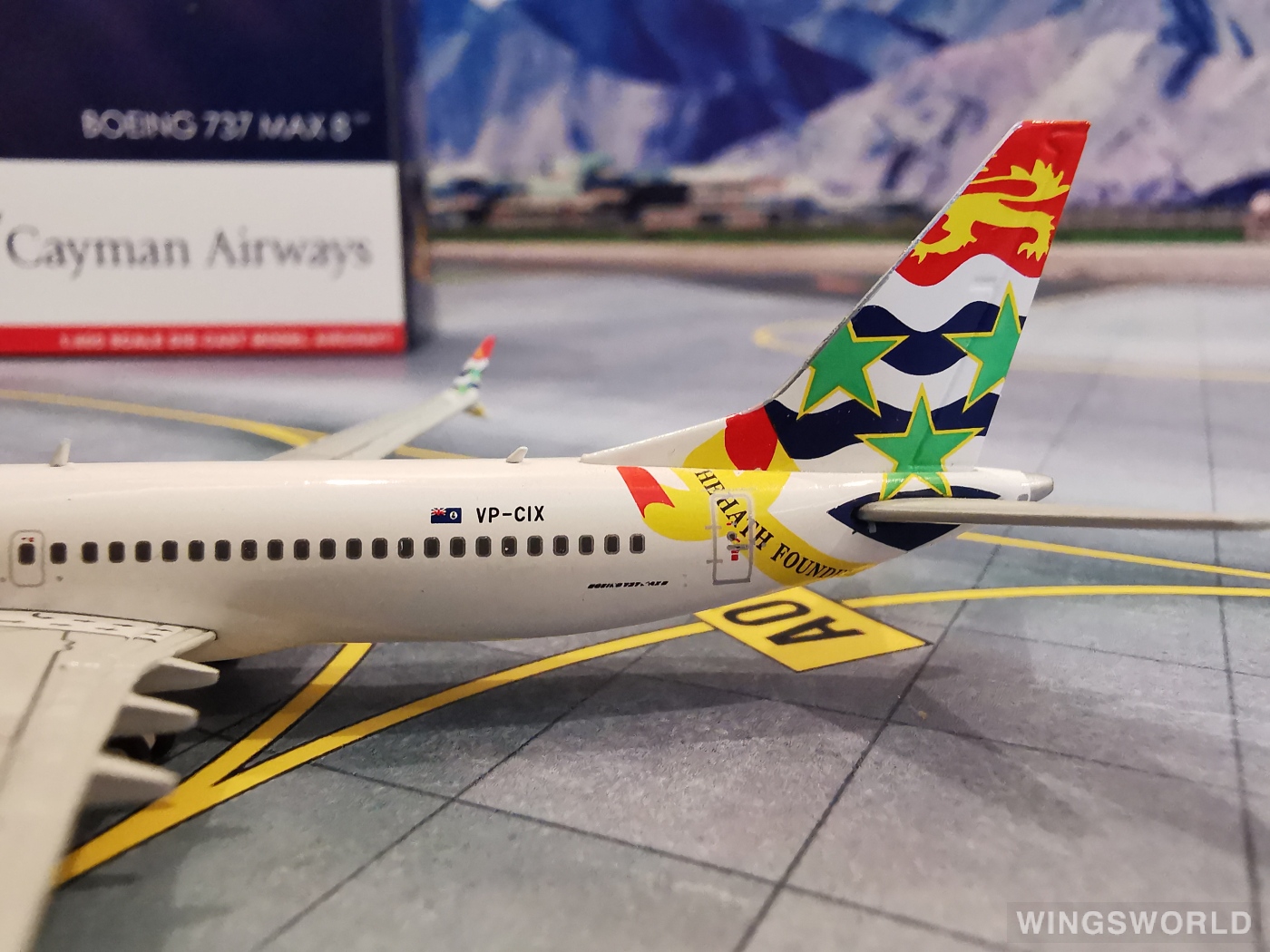 Geminijets 1:400 Boeing 737 MAX 8 Cayman Airways 开曼航空 GJCAY1878 VP-CIX ...